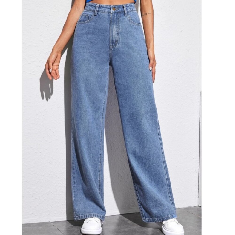 Women's High Rise Straight Leg Solid Light Wash Blue Jeans (M) Medium Loose Fit